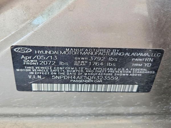 2013 HYUNDAI ELANTRA