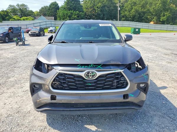 2022 TOYOTA HIGHLANDER