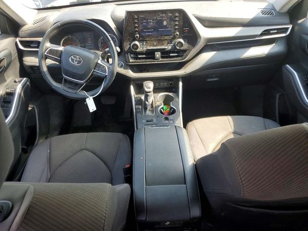 2022 TOYOTA HIGHLANDER
