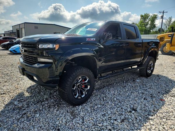 2020 CHEVROLET SILVERADO RST