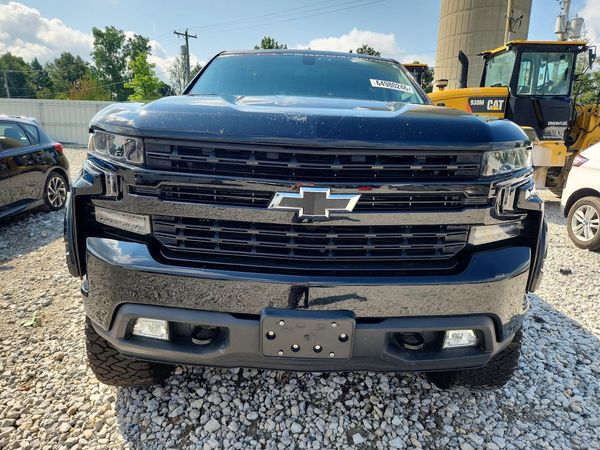 2020 CHEVROLET SILVERADO RST