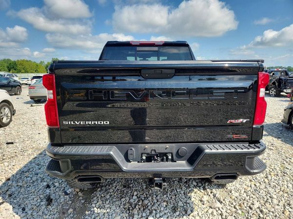 2020 CHEVROLET SILVERADO RST
