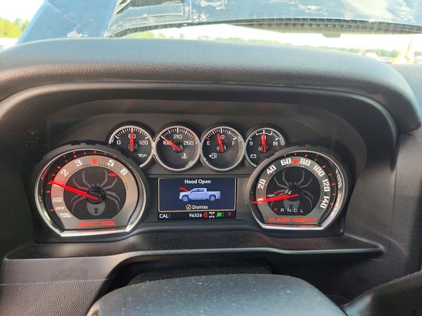 2020 CHEVROLET SILVERADO RST