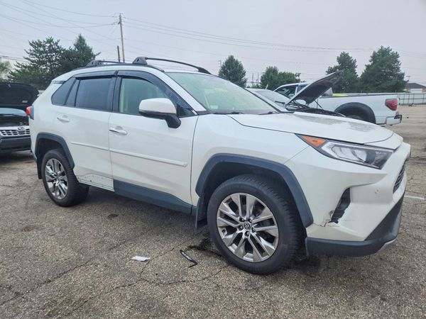 2020 TOYOTA RAV4 Limited