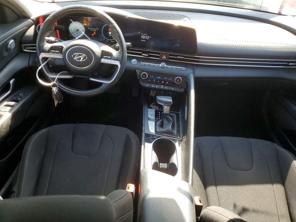 2023 HYUNDAI ELANTRA SEL w/Convenience Pkg