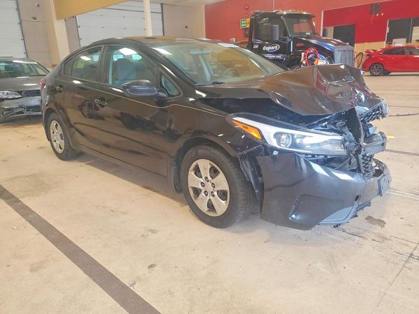 2017 KIA FORTE