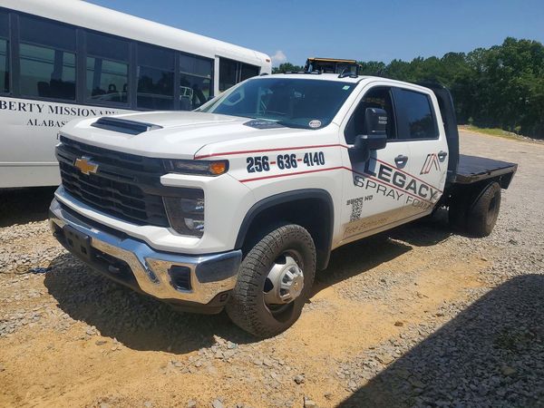 2024 CHEVROLET SILVERADO Work Truck — Front 3/4