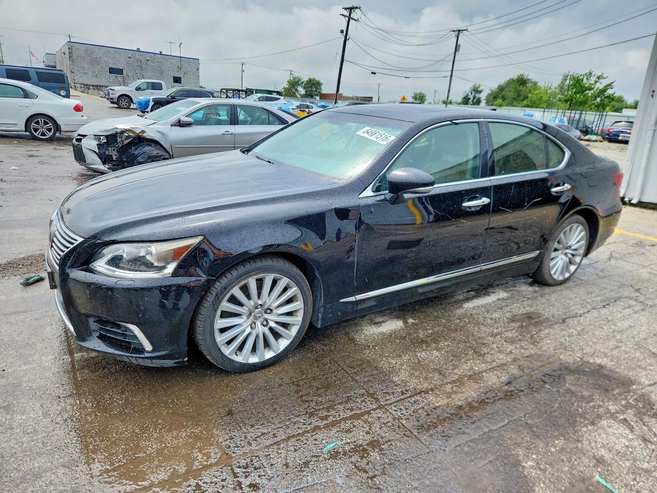 2014 LEXUS LS460 460 — Front 3/4