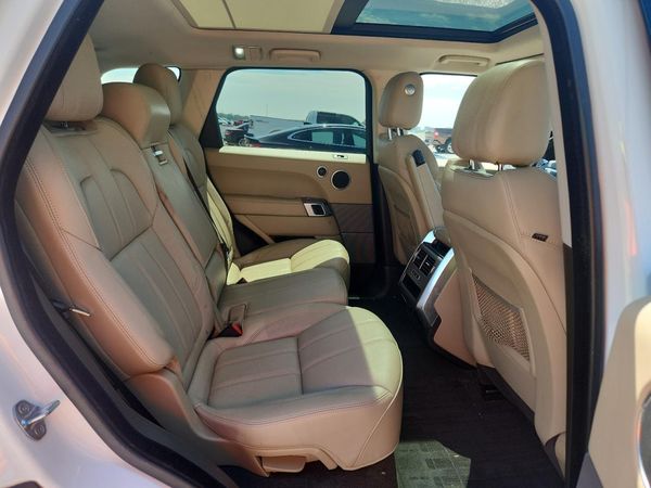 2017 LAND ROVER RANGE ROVER SPORT HSE