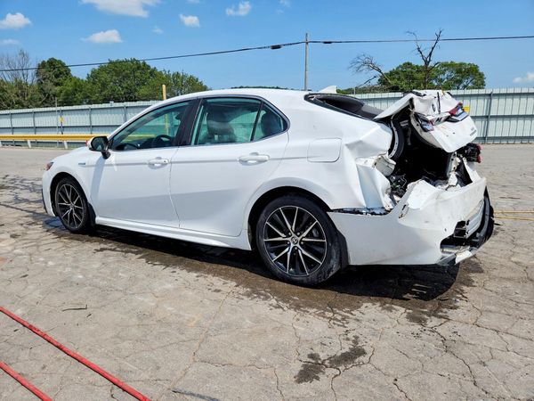 2021 TOYOTA CAMRY