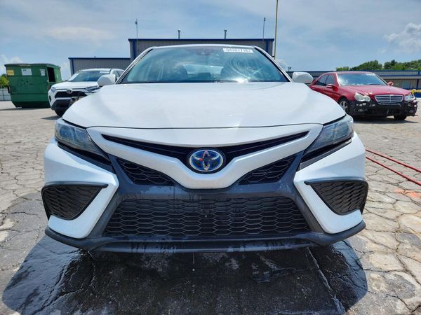 2021 TOYOTA CAMRY
