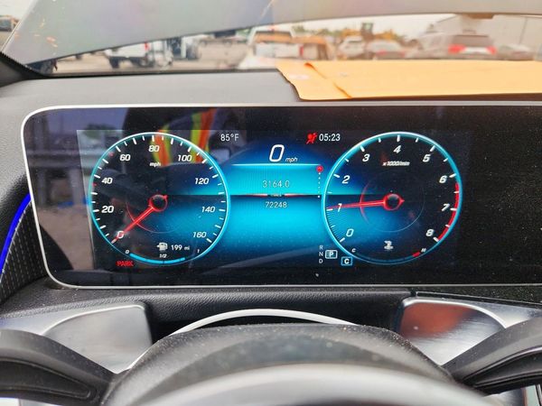 2021 MERCEDES-BENZ GLB GLB250-4M