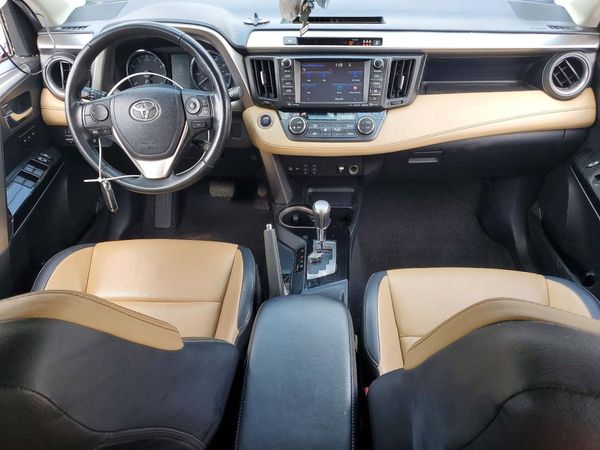 2017 TOYOTA RAV4 Ltd/SE Platinum