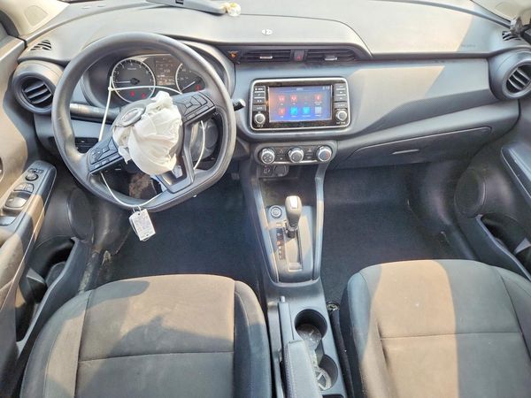 2024 NISSAN KICKS