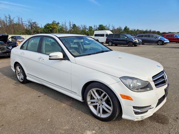 2014 MERCEDES-BENZ C C300 4 MATIC