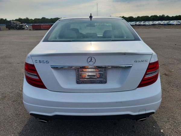 2014 MERCEDES-BENZ C C300 4 MATIC