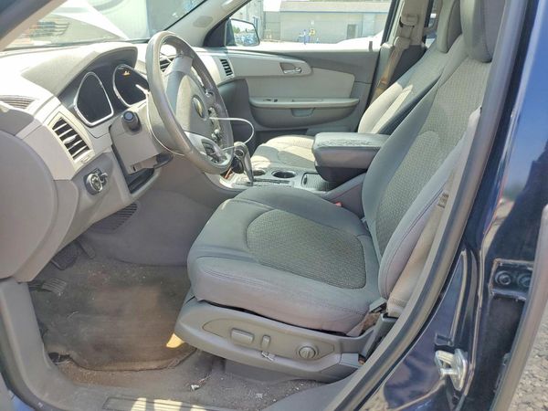 2012 CHEVROLET TRAVERSE LT