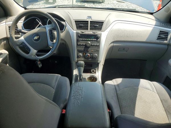 2012 CHEVROLET TRAVERSE LT