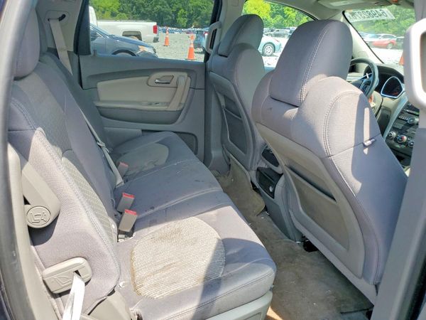 2012 CHEVROLET TRAVERSE LT
