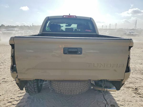 2020 TOYOTA TUNDRA