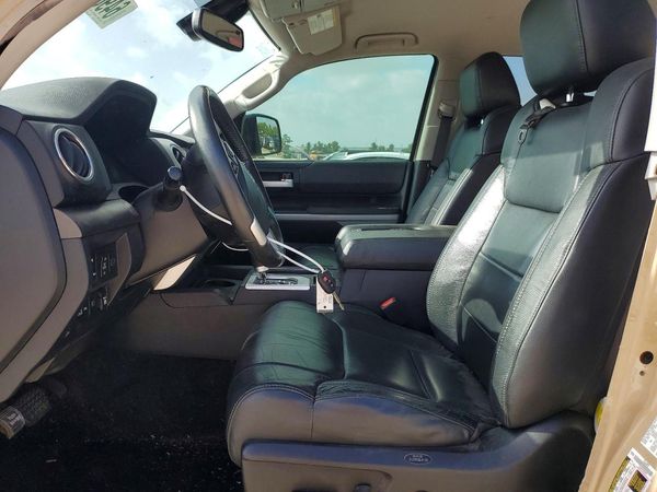 2020 TOYOTA TUNDRA