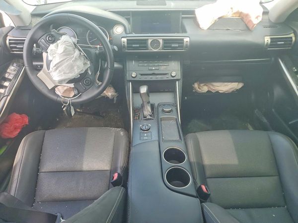 2016 LEXUS IS
