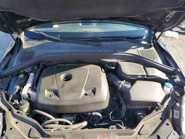2016 VOLVO XC60 SV33 Premier