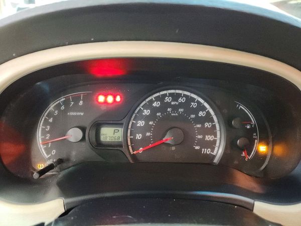 2012 TOYOTA SIENNA