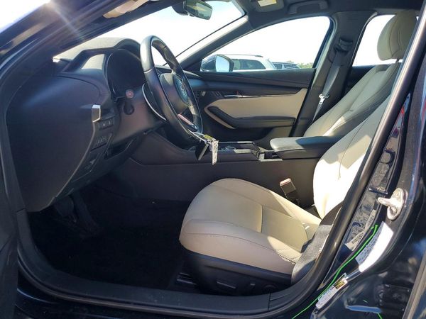 2024 MAZDA 3 Preferred Package