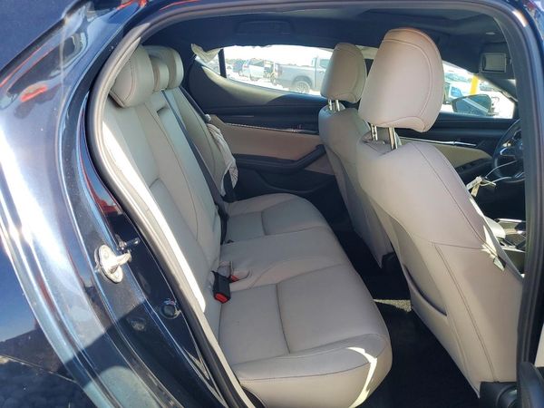 2024 MAZDA 3 Preferred Package