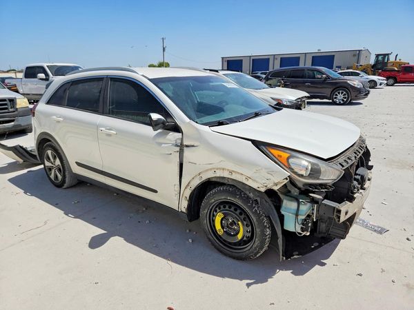 2017 KIA NIRO FE / LX / LX Tech