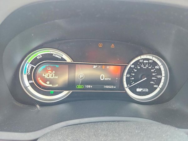 2017 KIA NIRO FE / LX / LX Tech