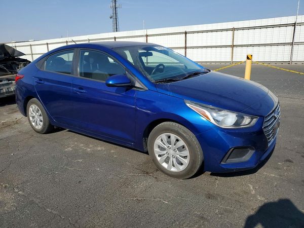 2020 HYUNDAI ACCENT SE and SEL