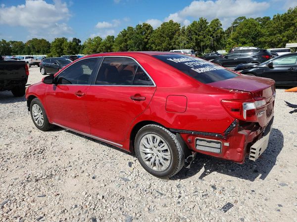 2013 TOYOTA CAMRY