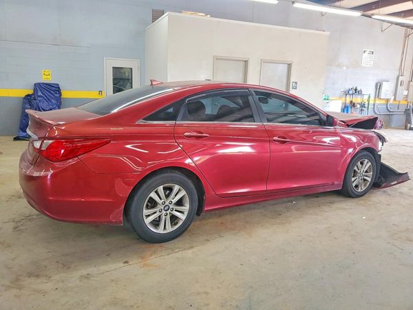 2013 HYUNDAI SONATA GLS/ GLS Popular