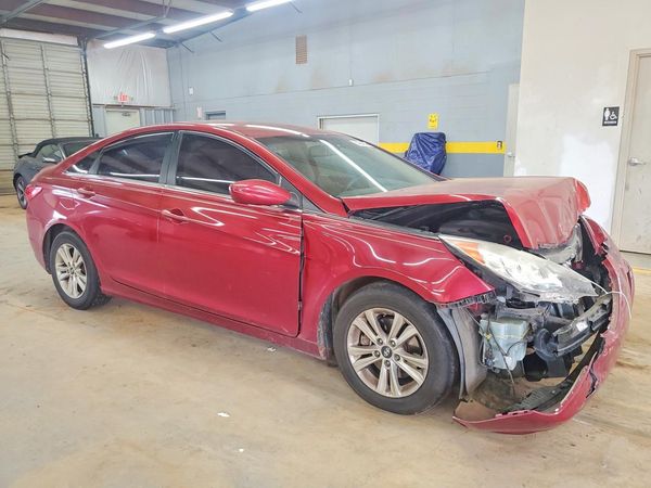 2013 HYUNDAI SONATA GLS/ GLS Popular