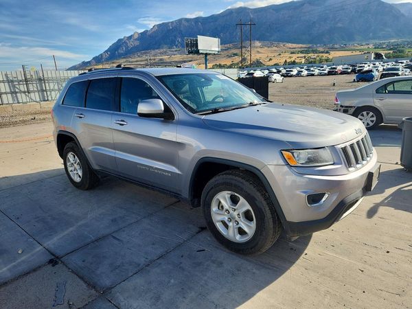 2016 JEEP GRAND CHEROKEE LAREDO 4X4