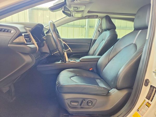 2024 TOYOTA CAMRY