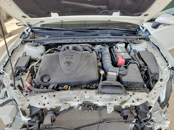 2024 TOYOTA CAMRY
