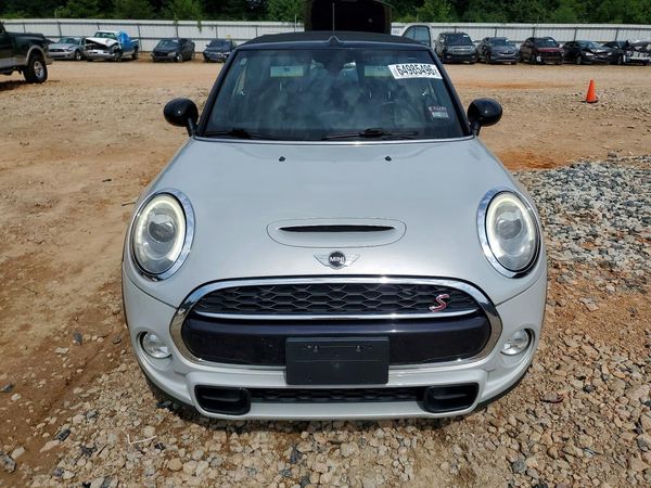 2016 MINI COOPER