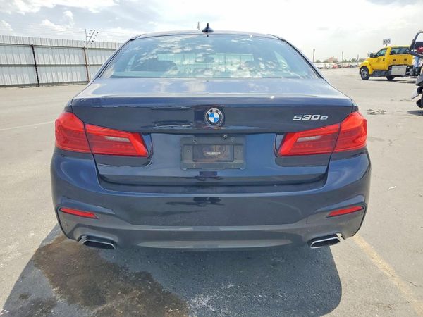 2019 BMW 530E