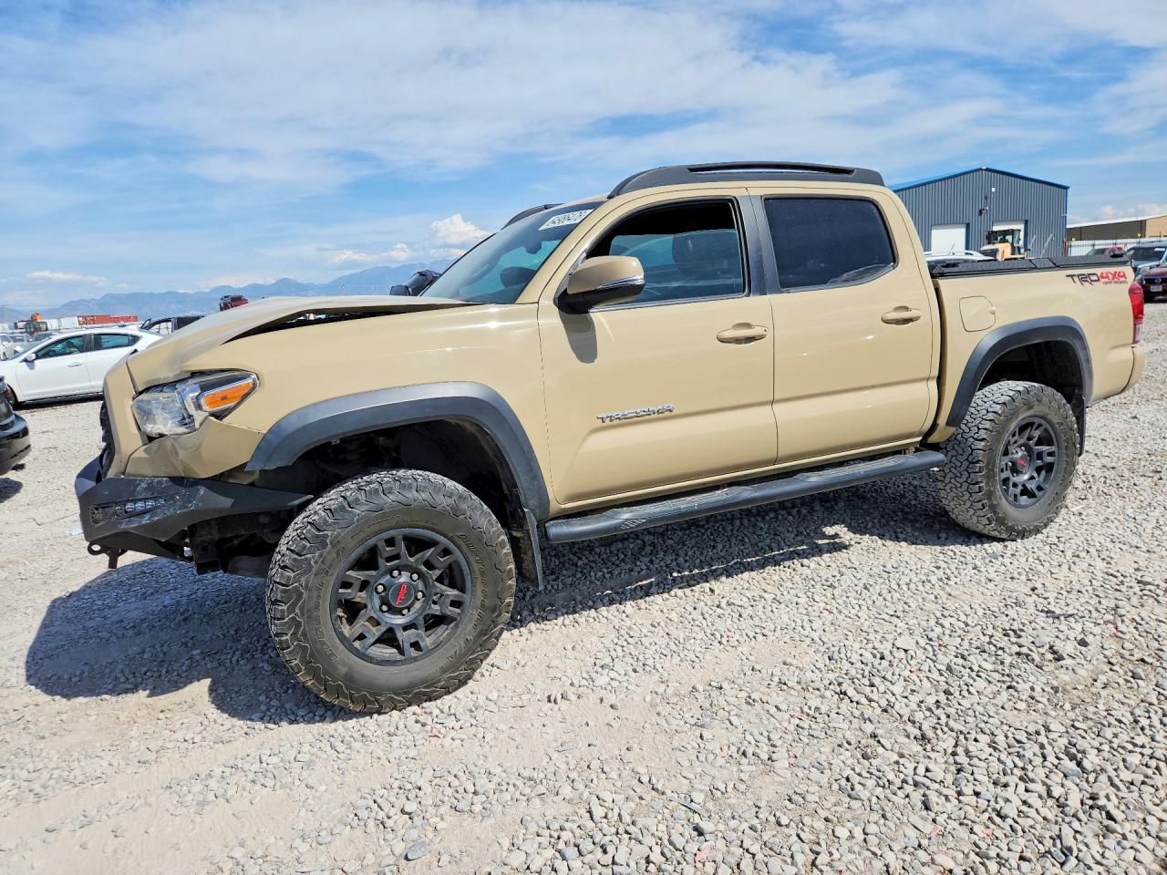 2016 TOYOTA TACOMA