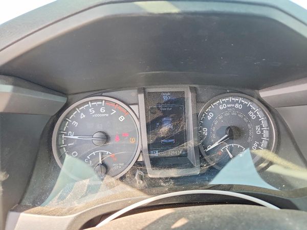 2016 TOYOTA TACOMA