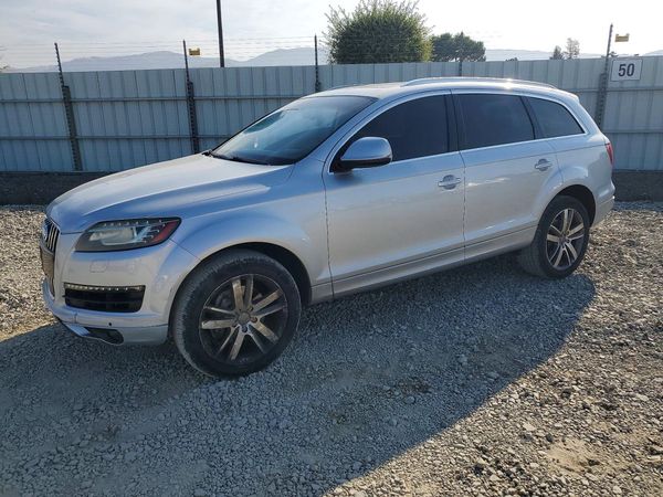 2013 AUDI Q7 Premium Plus