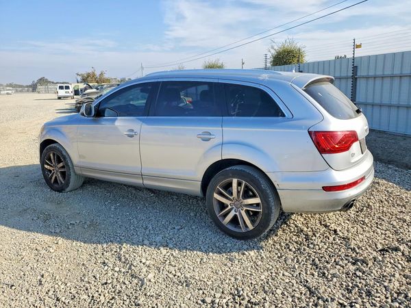 2013 AUDI Q7 Premium Plus