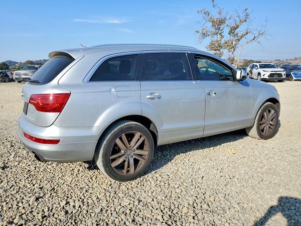2013 AUDI Q7 Premium Plus