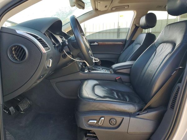 2013 AUDI Q7 Premium Plus