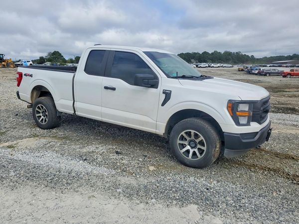 2023 FORD F150 SuperCab — Passenger 3/4