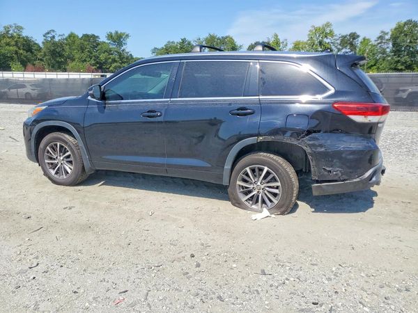 2017 TOYOTA HIGHLANDER SE/XLE