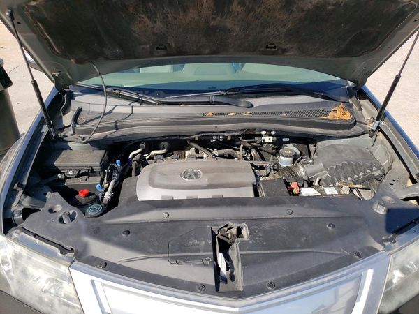 2012 ACURA MDX Tech — Engine bay